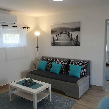 In - Balaton 43111 *